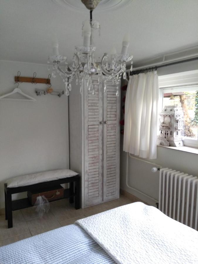 B&B Le Petit Atelier Du 44B Namen Buitenkant foto